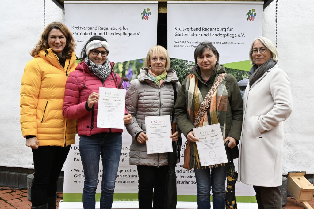 Auszeichnung der Mitglieder des OGV Langenerling